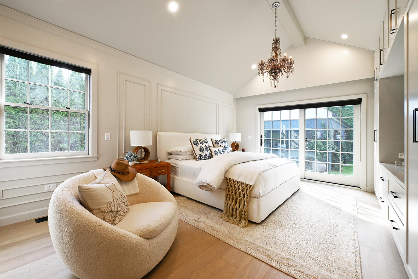 Southampton village Master bedroom